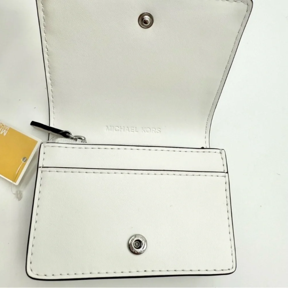 NWT Michael Kors Carson Small Pebbled Leather Wallet